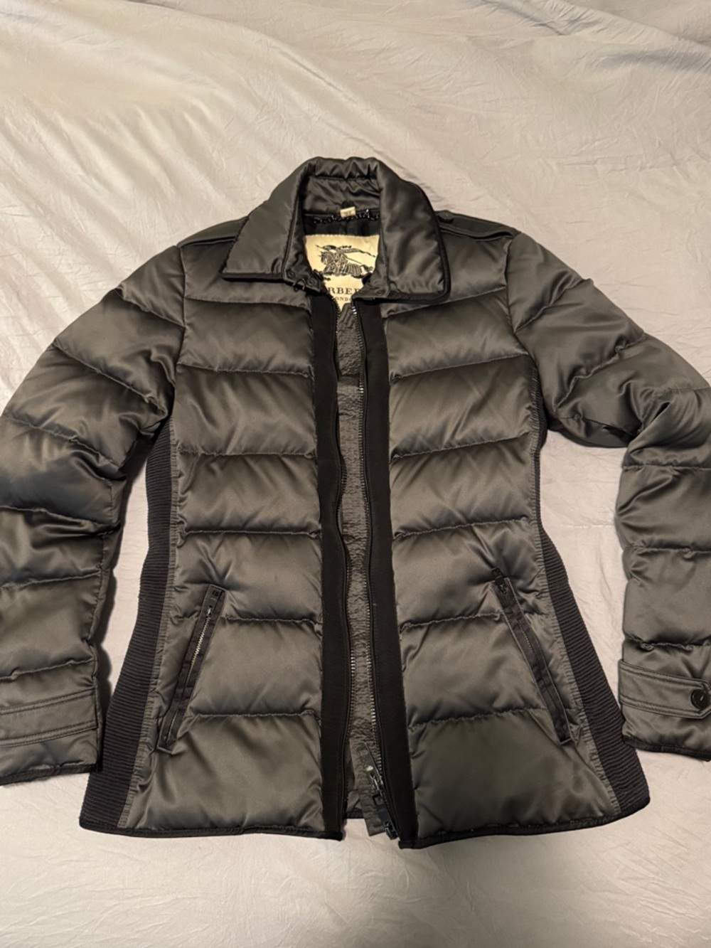 Burberry Metallic Gray/BlackWomen's Puffer Jacket (100% Authentic)
